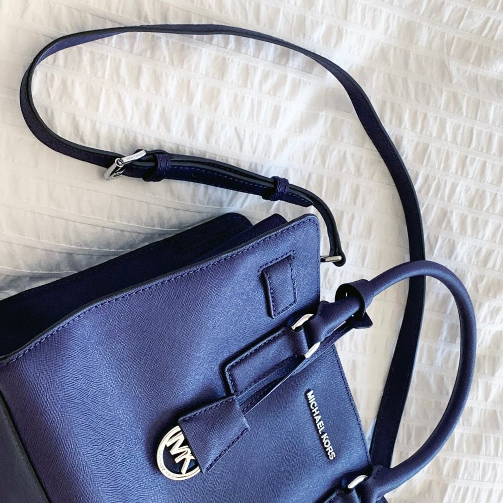 Michael Michael Kors - Dillon Saffiano Sat…